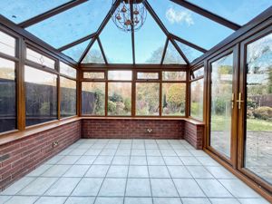 Photo 18- click for photo gallery